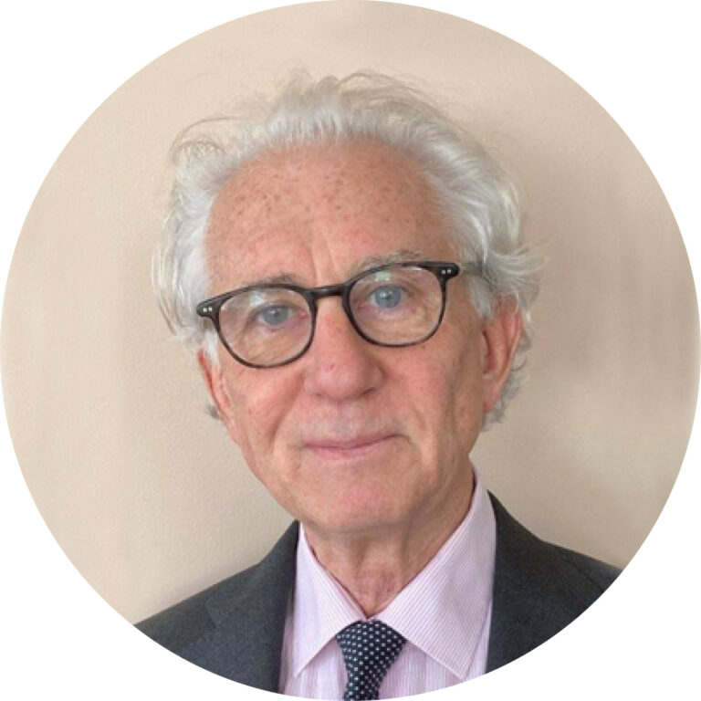 Dr Alain Calvo